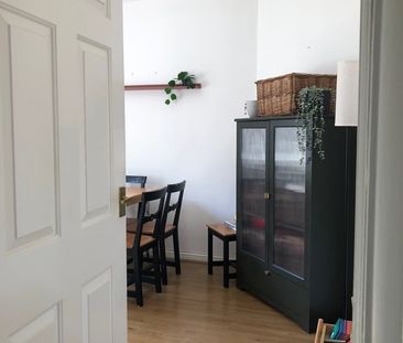 3 Bed Terraced House, Seely Road, SW17 - Photo 4