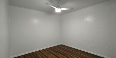 3 bedroom Unit + Office located in Atherton - Photo 2