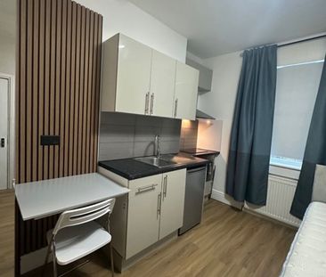 Studio Flat, London, N4 - Photo 5