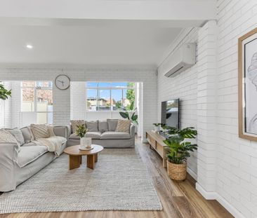 TWO FURNISHED APARTMENTS IN CENTRAL TWEED HEADS - Photo 6