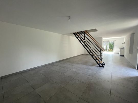 Location maison 4 pièces, 112.00m², Avrillé - Photo 1