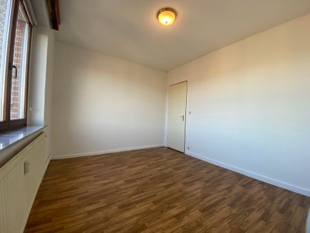 Appartement met twee slaapkamers in Liège - Photo 4