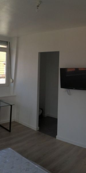MATTEOTI Colocation 5 chambres à Loos - Photo 1