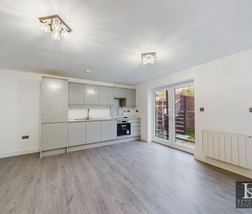 1 bedroom apartment to rent - Photo 2