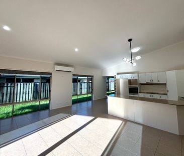Highset Ceilings and Open Plan Living - Welcome to 34 Whitehaven Dr... - Photo 1