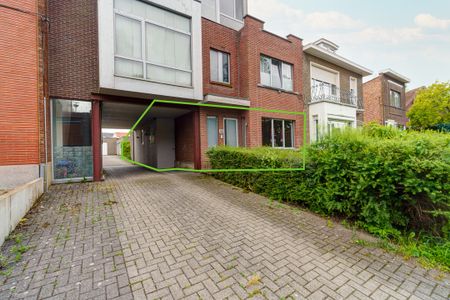 Leuk 1 slaapkamerapp met terras, tuin & parking - Photo 4