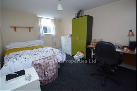 6 Bedroom Student House Flats Hyde Park Leeds - Photo 3