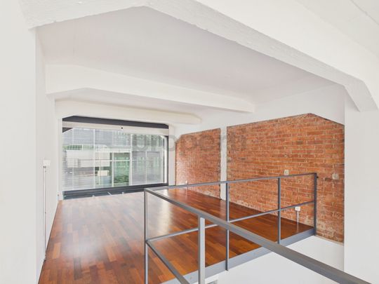 Loft-Ambiente, lichtdurchflutete Räume und Renovierung 2022 - Photo 1