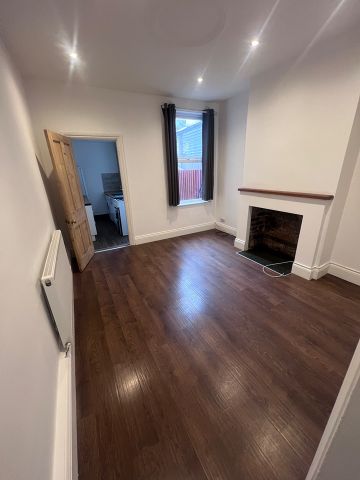 2 Bed Terraced House, Luther Street, LE3 - Photo 3