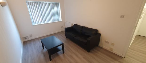 28 Richmond Court, Roath, Cardiff, CF24 3AZ - Photo 1