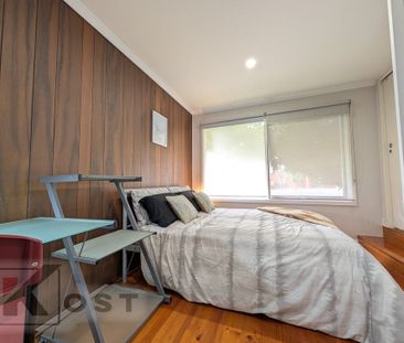 Blackburn South - Photo 2