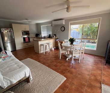 Burleigh Waters - Photo 6