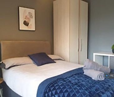 2 bedroom end of terrace house to rent - Photo 6