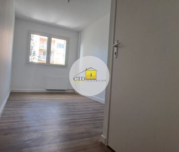 Location Appartement 2 pièces 49m² ST PRIEST 69800 - Photo 5