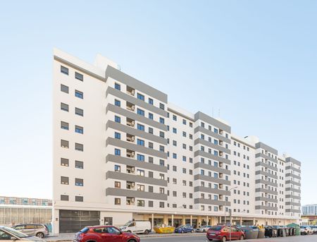 Alquiler de piso en Calle Poeta Muñoz Rojas, 5 - Photo 2