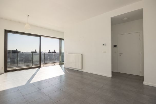 Appartement met 2 slaapkamers + autostaanplaats + ruim terras met een fantastisch panorama - Photo 1