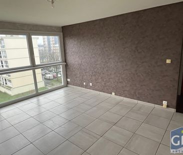 Location Appartement 3 pièces 65m² - Photo 2