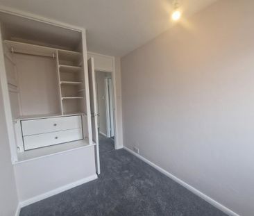 3 bedroom house to rent - Photo 3