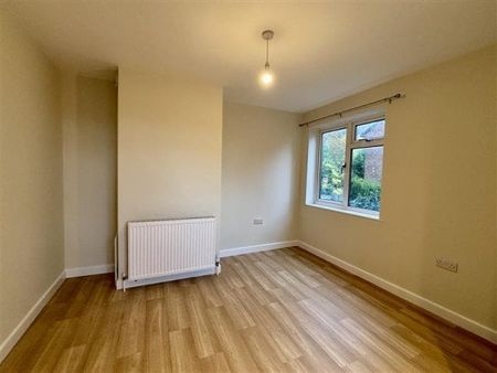 Blackboys, Dursley, GL11 - Photo 2