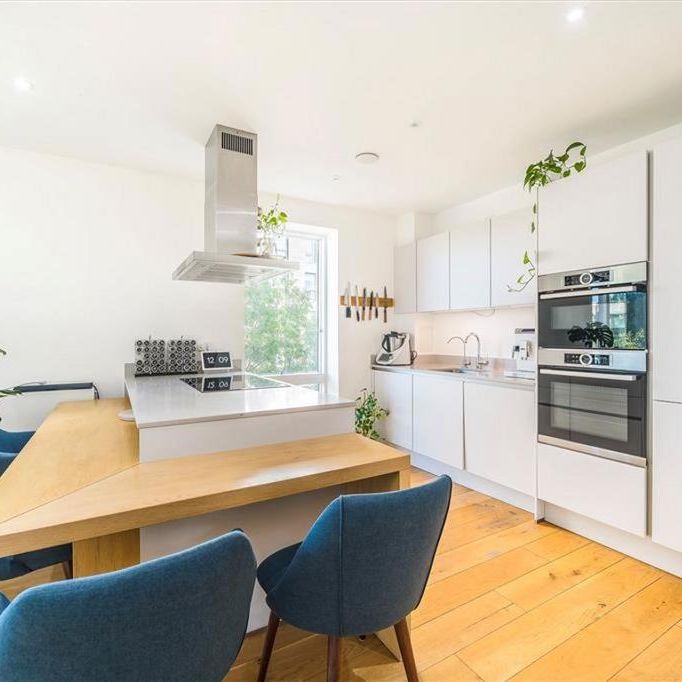 2 bedroom flat to rent - Photo 1