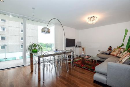 1 bedroom flat to rent - Photo 2
