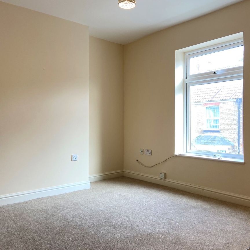 Eastbourne Road, Taunton - Photo 1