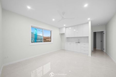 Brand New One-Bedroom Granny Flat - Modern, Private & Low-Maintenance Living! - Photo 3