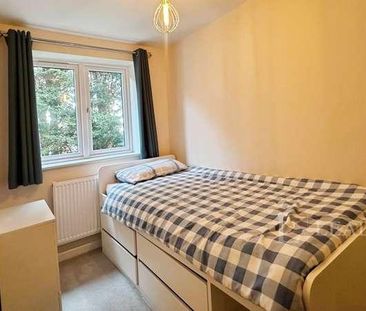 Royal Navy Court, Crawley Green Road, Luton, Bedfordshire, LU2 - Photo 6