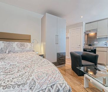 Studio to rent - Photo 4