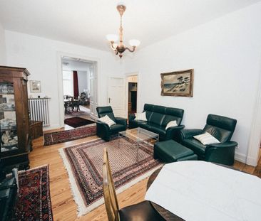 Altbau- Wohnung mit Balkon, Toplage in Bonn, Rheinnähe - Photo 2