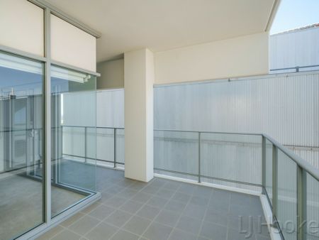 1303/237 Adelaide Terrace, Perth - Photo 4