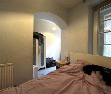 3 Bed Flat, Pembroke Road, BS8 - Photo 6