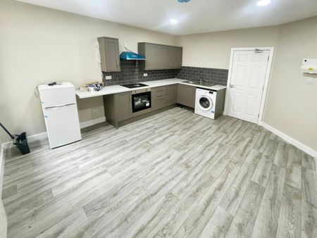 1 bedroom apartment to rent - Photo 4