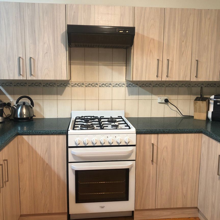 Spacious Well-Presented Family Home - Photo 1