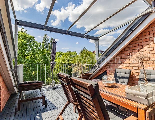 Möblierte Loftwohnung mit Loggia und schönem Weitblick in Hamburg-Rotherbaum - Foto 1