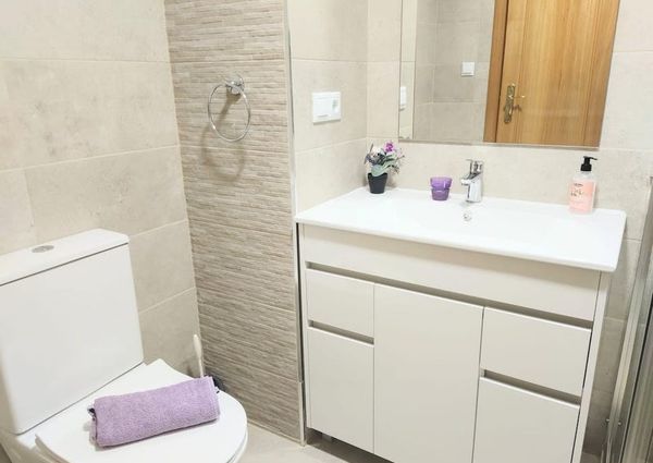 Carrer Isaac Peral, Burjassot, Valencian Community 46100