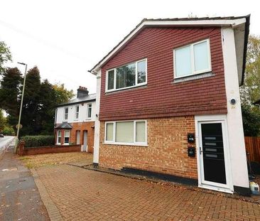 Westfield Road, Woking, Surrey, GU22 - Photo 2
