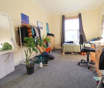 BILLS INCLUDED – Claremont Drive, Headingley, Leeds, LS6 - Photo 6