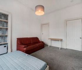 White Street, West End, Glasgow, G11 - Photo 2