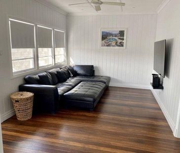 Furnished Luxury Waterfront Queenslander cottage on the Gold Coast ... - Photo 4