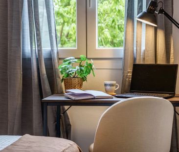 Calle Fernández Fermina, Málaga, Andalusia 29006 - Photo 1