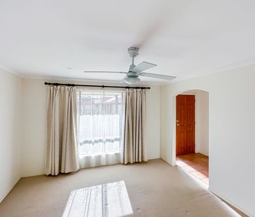 Family Living in a Quiet Cul-de-Sac! - Photo 2