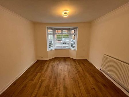 Berkeley Road, Newbury, RG14 - Photo 2