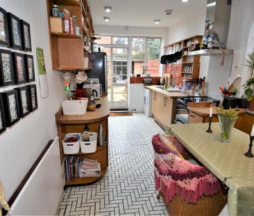 1 bedroom bedsit to rent - Photo 6