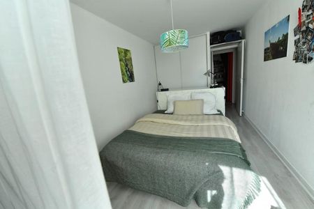 Location Appartement 4 pièces 95m² POITIERS 86000 - Photo 3