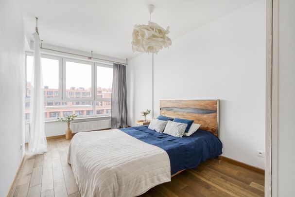 Taras 32 m² - 4 pokoje - apartamentowiec - Zdjęcie 1