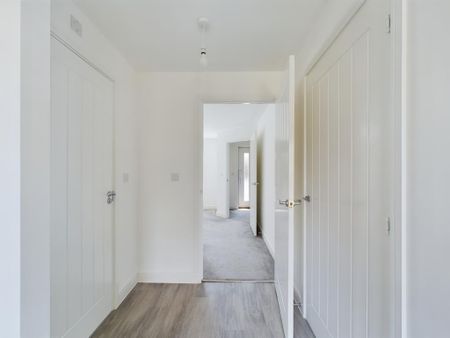 3 bedroom detached house to rent - Photo 3