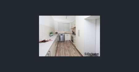 Top Floor Masterpiece! - Photo 4