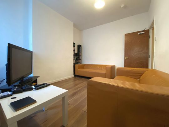 Alfred Street, Roath - Photo 1