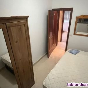 Alquiler de piso amueblado y reformado en Sevilla zona Plantinar 390€ - Photo 1